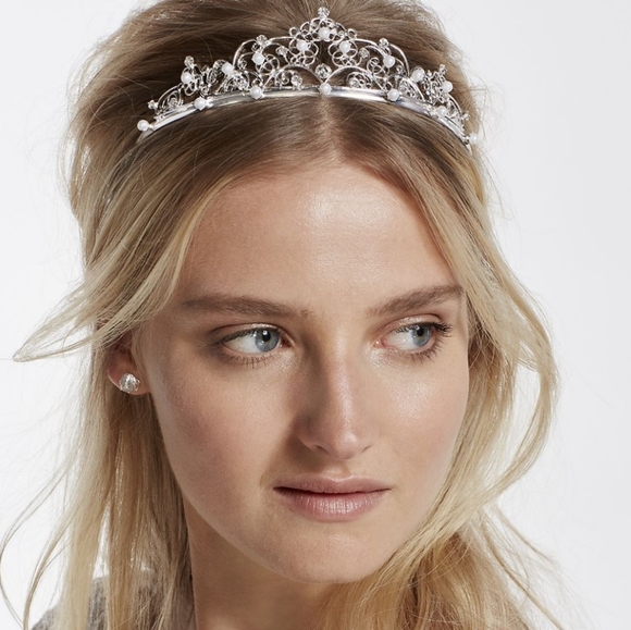 David's Bridal Accessories Nwt Davids Bridal Silver Tiara With